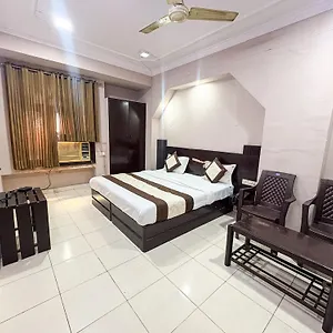 Hotel Elegant International, Paharganj