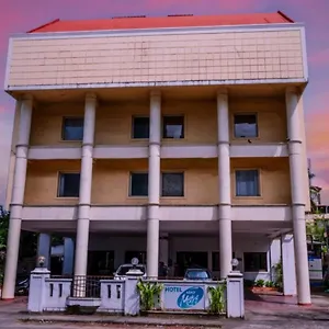 Abad Metro Hotel Kochi